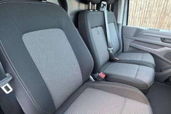 Volkswagen Transporter 2.0 TDI 150 Commerce Pro Van Auto