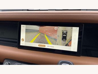 Land Rover Defender 3.0 D250 X-Dynamic SE 110 5dr Auto