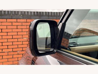 Land Rover Defender 3.0 D250 X-Dynamic SE 110 5dr Auto