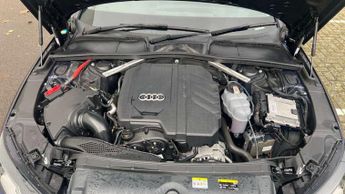 Audi A4 Avant 35 TFSI Technik 5dr S Tronic