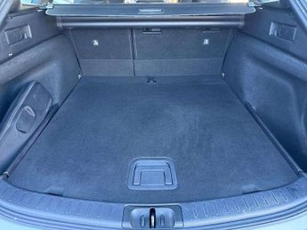 Toyota Corolla Touring Sport 1.8 VVT-i Hybrid Icon Tech 5dr CVT