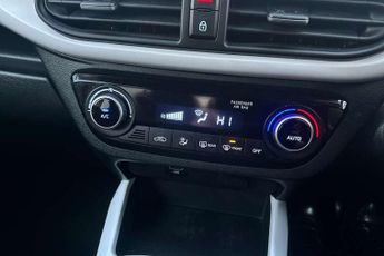 Hyundai i10 1.2 MPi Premium 5dr Auto