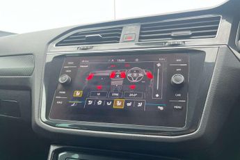Volkswagen Tiguan 2.0 TDI 4Motion R-Line 5dr DSG