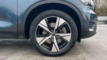 Volvo XC40 Recharge 1.5 T4 Recharge PHEV R DESIGN 5dr Auto