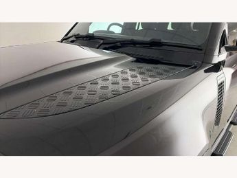 Land Rover Defender 2.0 P400e XS Edition 110 5dr Auto