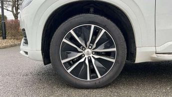 Volvo XC90 2.0 B5D [235] Momentum 5dr AWD Geartronic