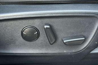 Ford Kuga 2.5 PHEV ST-Line 5dr CVT