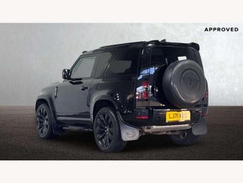 Land Rover Defender 2.0 P300 X-Dynamic SE 90 3dr Auto