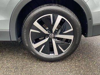 Volkswagen Tiguan 1.5 eTSI 150 Elegance 5dr DSG