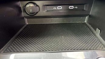 Volkswagen Tiguan 2.0 TDI Elegance 5dr DSG