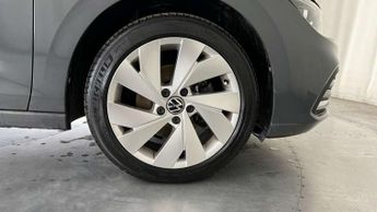 Volkswagen Golf 2.0 TDI 150 Style 5dr DSG