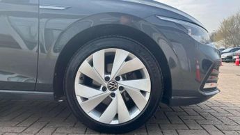 Volkswagen Golf 2.0 TDI 150 Style 5dr DSG