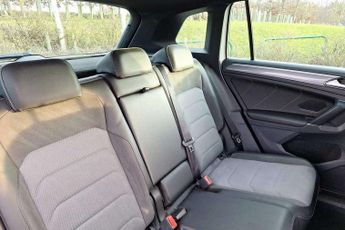 Volkswagen Tiguan 2.0 TDi 150 4Motion R-Line 5dr DSG