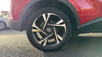 Toyota C-HR 1.8 Hybrid Design 5dr CVT