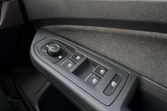 Volkswagen Golf 1.5 eTSI 150 Life 5dr DSG