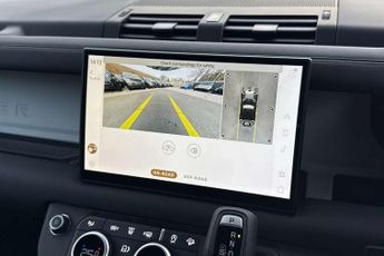 Land Rover Defender 3.0 D250 Hard Top S Auto