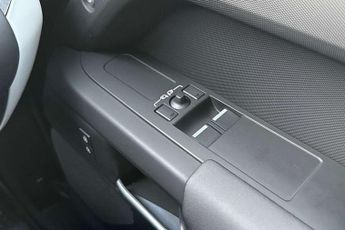 Land Rover Defender 3.0 D250 Hard Top S Auto