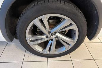 Volkswagen Tiguan 1.5 TSI 150 R-Line Edition 5dr DSG