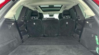 Volvo XC90 2.0 B5D [235] Plus Dark 5dr AWD Geartronic