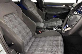 Volkswagen Golf GTE 1.5 TSI 272 GTE eHybrid 5dr DSG