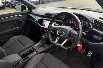 Audi Q3 35 TFSI Black Edition 5dr S Tronic