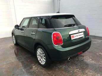 MINI Hatchback 5dr 1.5 Cooper D 5dr Auto