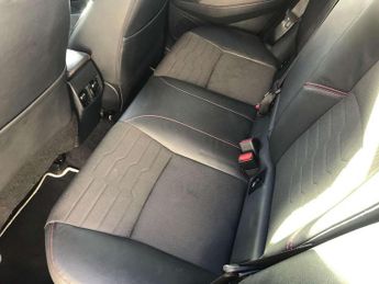 Toyota Corolla 2.0 VVT-i Hybrid Excel 5dr CVT