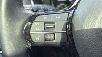 Honda Civic 2.0 eHEV Advance 5dr CVT