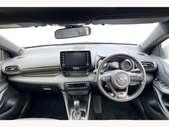 Toyota Yaris 1.5 Hybrid GR Sport 5dr CVT
