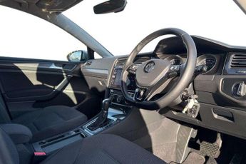 Volkswagen Golf 1.5 TSI EVO SE [Nav] 5dr DSG