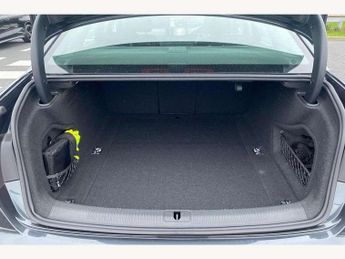 Audi A4 35 TDI Technik 4dr S Tronic