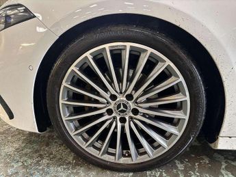 Mercedes-Benz A-Class A180 AMG Line Premium Plus 5dr Auto