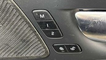 Volvo XC60 2.0 B5P Plus Dark 5dr AWD Geartronic