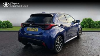 Toyota Yaris 1.5 Hybrid Dynamic 5dr CVT