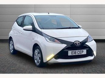 Toyota AYGO 1.0 VVT-i X-Play 5dr x-shift