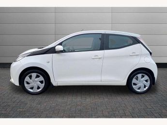 Toyota Aygo 1.0 VVT-i X-Play 5dr x-shift