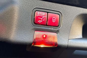 Mercedes-Benz CLA Shooting Brake CLA 220d AMG Line Premium Plus 5dr Tip Auto