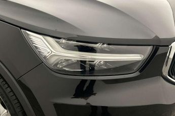Volvo XC40 1.5 T3 [163] Momentum 5dr Geartronic