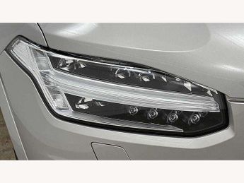 Volvo XC90 2.0 B5P Ultimate Dark 5dr AWD Geartronic