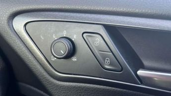 Volkswagen Golf GTE 1.4 TSI GTE Advance 5dr DSG