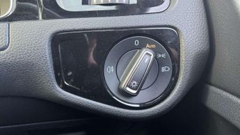 Volkswagen Golf GTE 1.4 TSI GTE Advance 5dr DSG