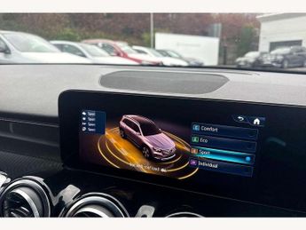 Mercedes-Benz GLB GLB 200 AMG Line Premium 5dr 7G-Tronic