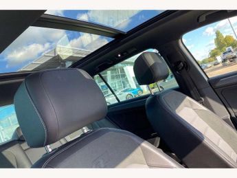 Volkswagen Tiguan 2.0 TSi 230 4Motion SEL 5dr DSG