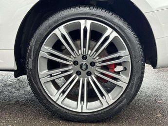 Land Rover Range Rover Sport 3.0 D300 Autobiography 5dr Auto