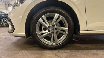 Volkswagen Polo 1.0 TSI R-Line 5dr DSG