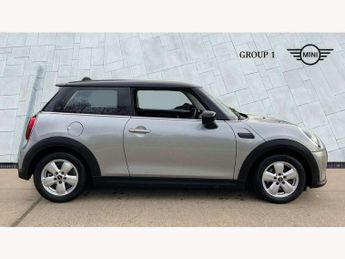 MINI Hatchback 1.5 Cooper Classic 3dr Auto