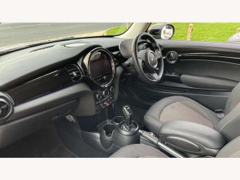 MINI Hatchback 1.5 Cooper Classic 3dr Auto