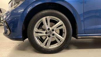 Volkswagen Polo 1.0 TSI 110 R-Line 5dr DSG