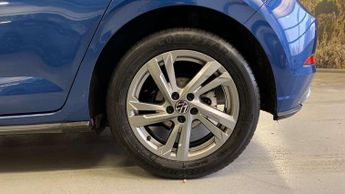 Volkswagen Polo 1.0 TSI 110 R-Line 5dr DSG