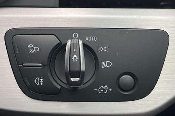 Audi A4 Avant 40 TFSI 204 S Line 5dr S Tronic